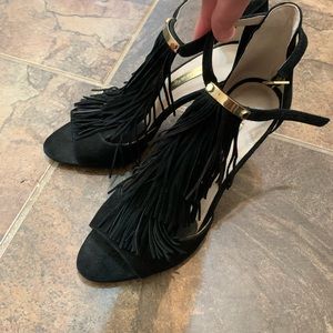 Women’s Fringe heels size 7.5 Louise Et Cie